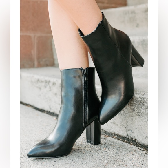 PRICE IS FIRM. Black Blocked Heel Booties (right foot bootie has scuff marks) - Picture 3 of 10